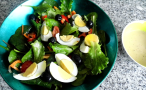 Salada mista com Ovo e Azeitonas
