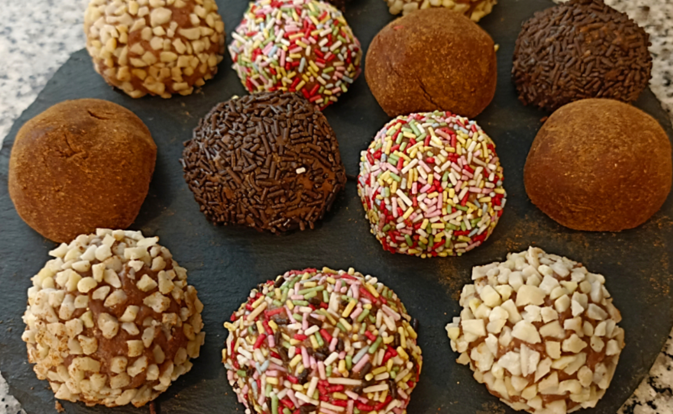 Trufas ou Brigadeiros de Chocolate