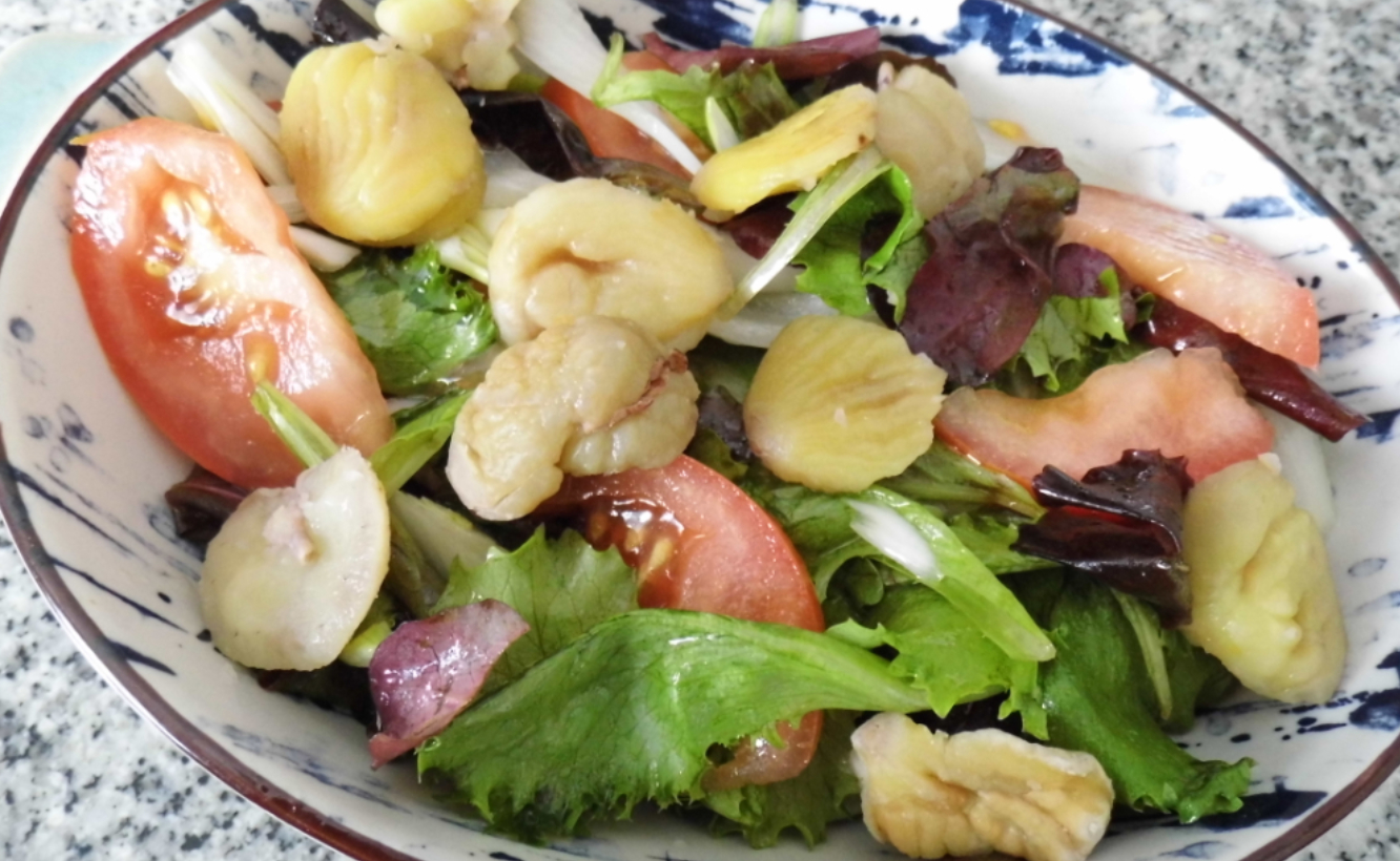 Salada de Alface e Castanhas - Receita Saudável e Deliciosa