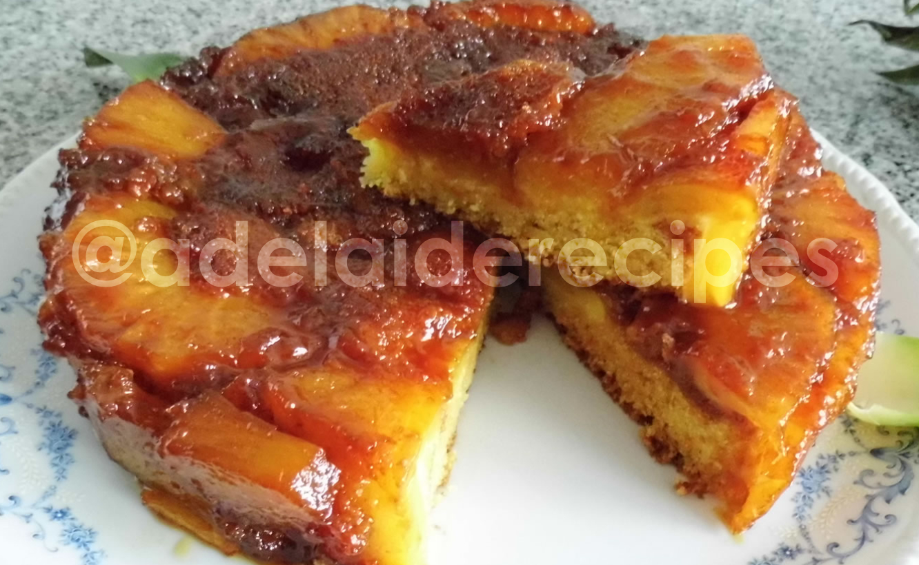 Bolo de Ananás Caramelizado em vinho do Porto