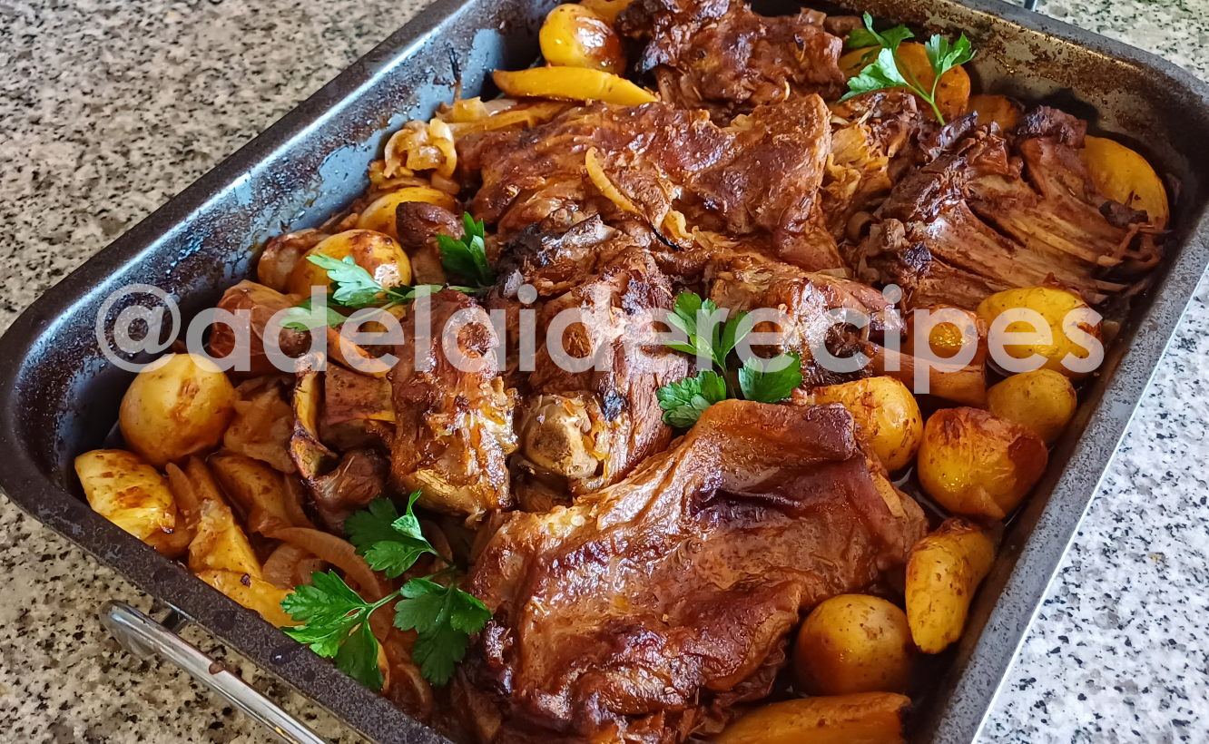 Cabrito Assado no Forno com Batatinhas