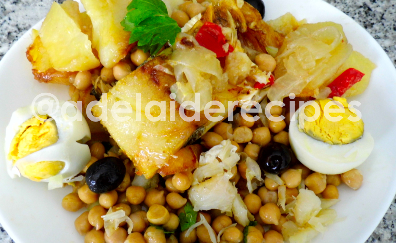 Bacalhau Assado com Grão de Bico | Receita Tradicional Portuguesa